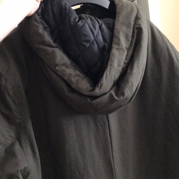 Guess Jacket - Picture 2 of 4